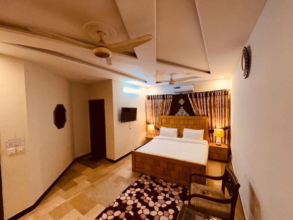 Bed & Breakfast Islamabad Hotel Exterior photo
